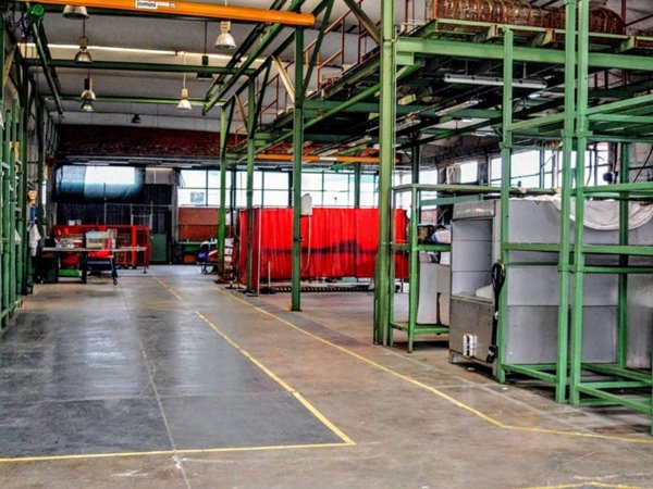 capannone in vendita a Scandicci