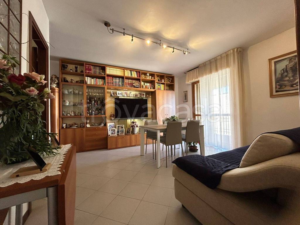 appartamento in vendita a Scandicci in zona Badia a Settimo