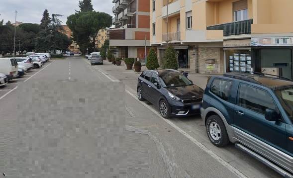 negozio in vendita a Scandicci