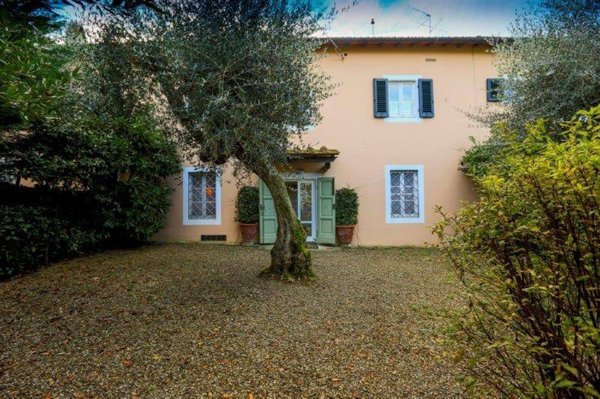 casa indipendente in vendita a Scandicci in zona Mosciano