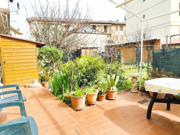 casa semindipendente in vendita a Scandicci