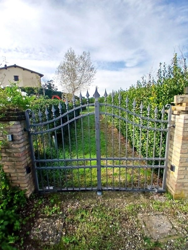 casa indipendente in vendita a Scandicci