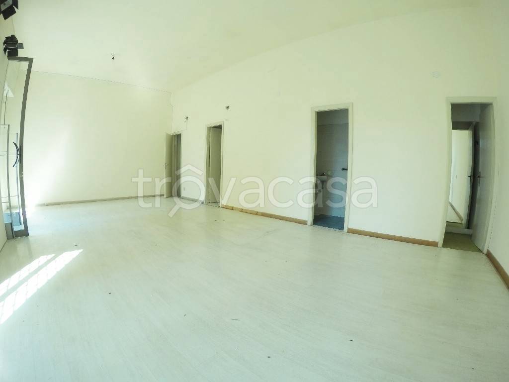 negozio in vendita a Scandicci