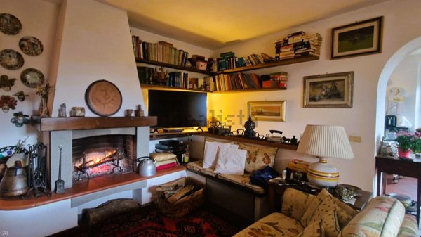 esavano in vendita a Scandicci