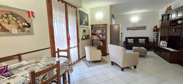 appartamento in vendita a Scandicci in zona Badia a Settimo