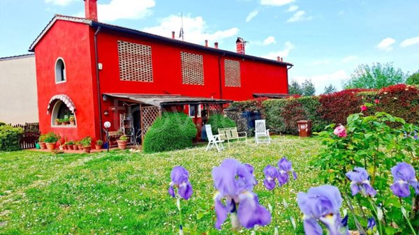 casa indipendente in vendita a Scandicci