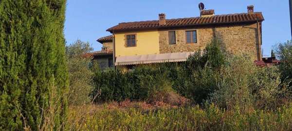 casa indipendente in vendita a Scandicci