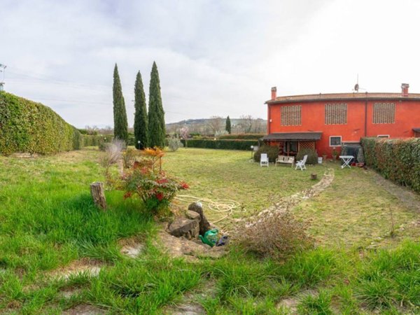 casa indipendente in vendita a Scandicci in zona Santa Maria a Marciola