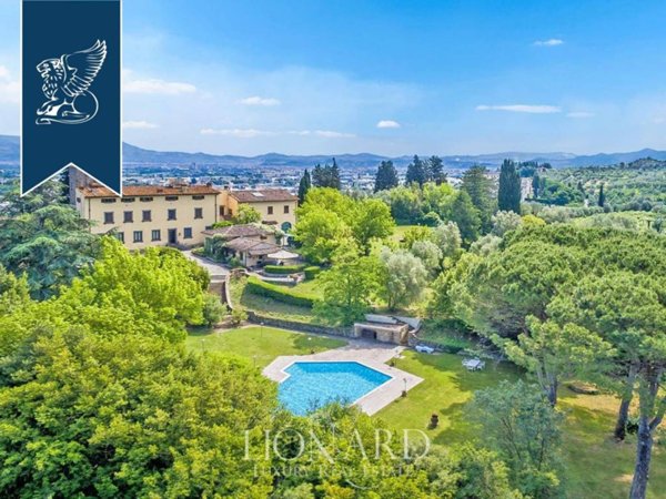 casa indipendente in vendita a Scandicci