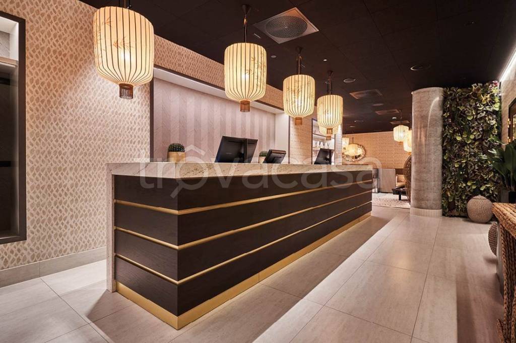 negozio in vendita a Scandicci