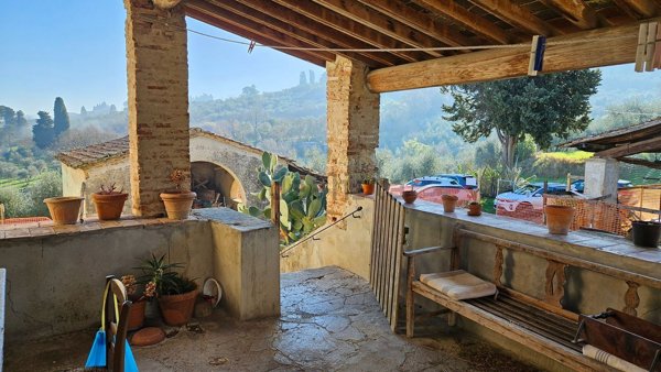 casale in vendita a Scandicci in zona Rinaldi