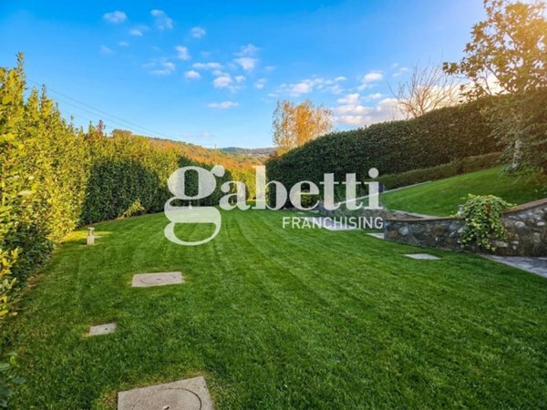 casa indipendente in vendita a Scandicci in zona San Vincenzo a Torri