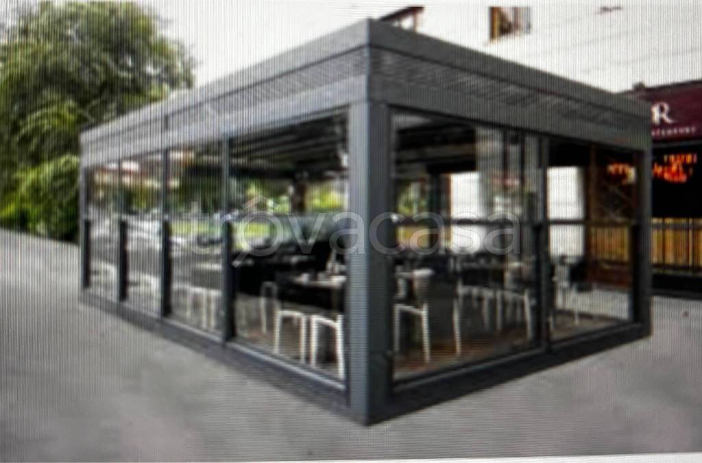 negozio in vendita a Scandicci