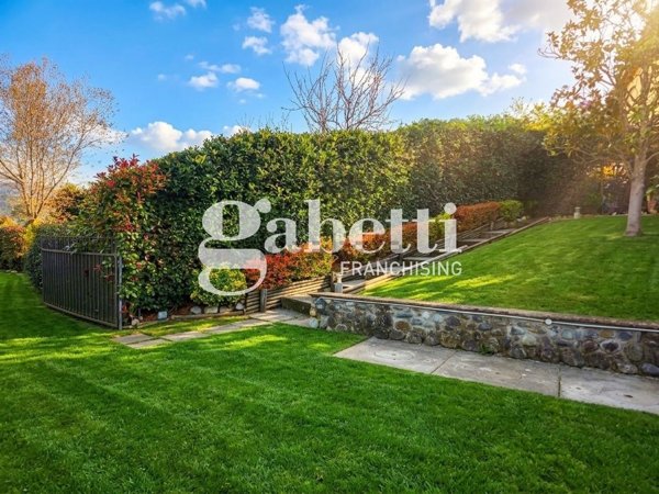 appartamento in vendita a Scandicci in zona San Vincenzo a Torri