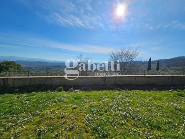 appartamento in vendita a Scandicci in zona San Martino alla Palma