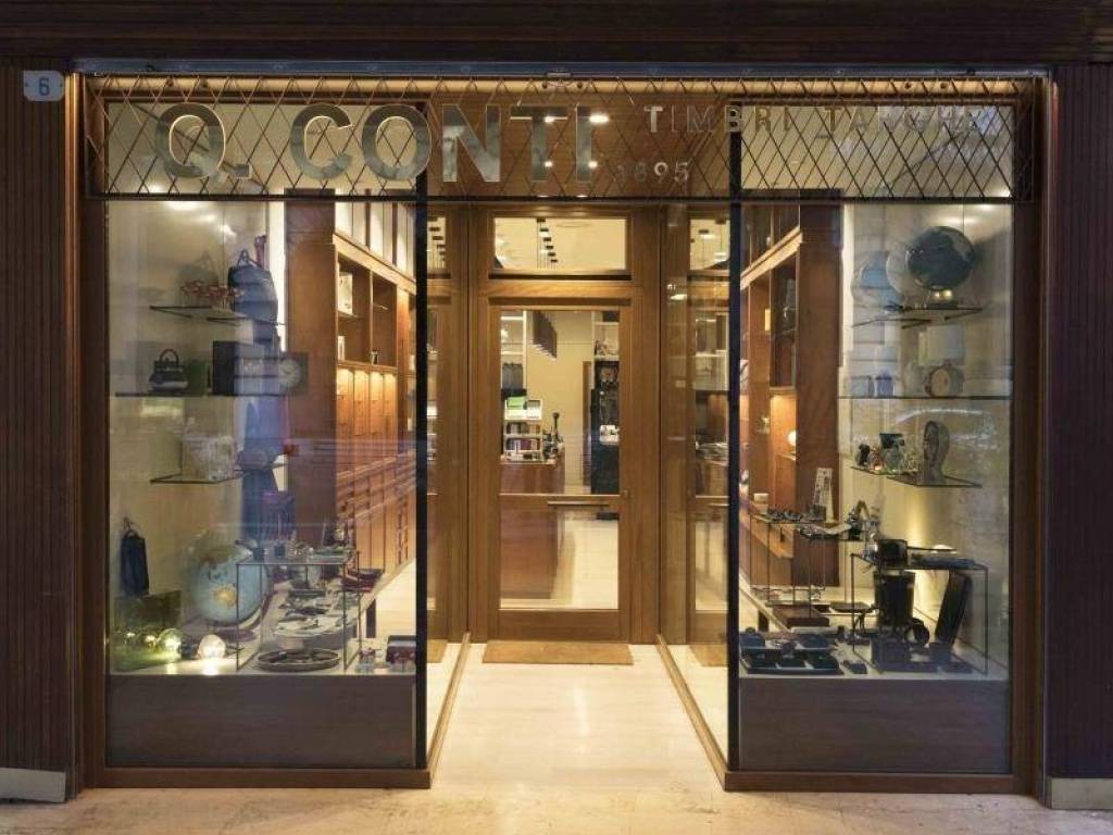 negozio in vendita a Scandicci