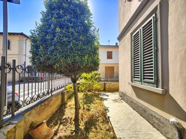 casa indipendente in vendita a Scandicci