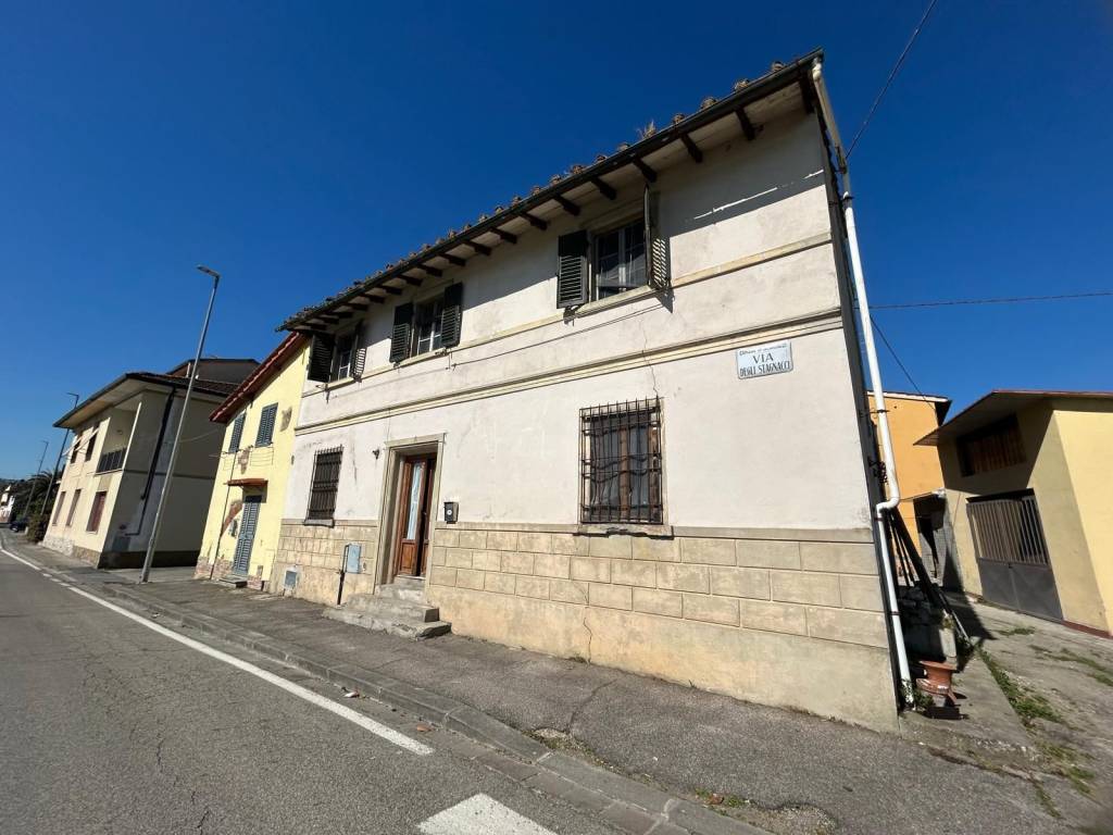 casa indipendente in vendita a Scandicci in zona Badia a Settimo