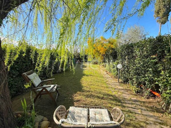 casa indipendente in vendita a Scandicci