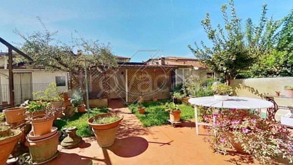 casa indipendente in vendita a Scandicci in zona Casellina