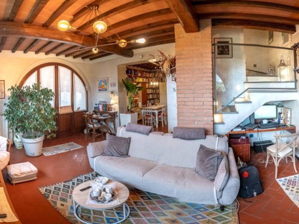 casa indipendente in vendita a Scandicci in zona Santa Maria a Marciola