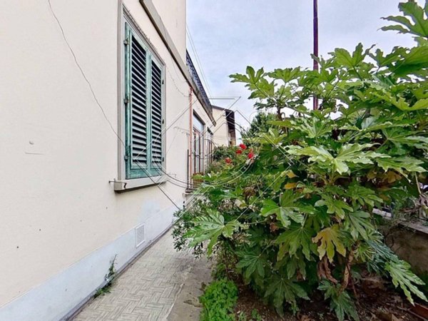 casa indipendente in vendita a Scandicci