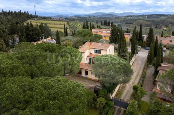 casa indipendente in vendita a Scandicci