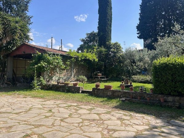 casale in vendita a Scandicci