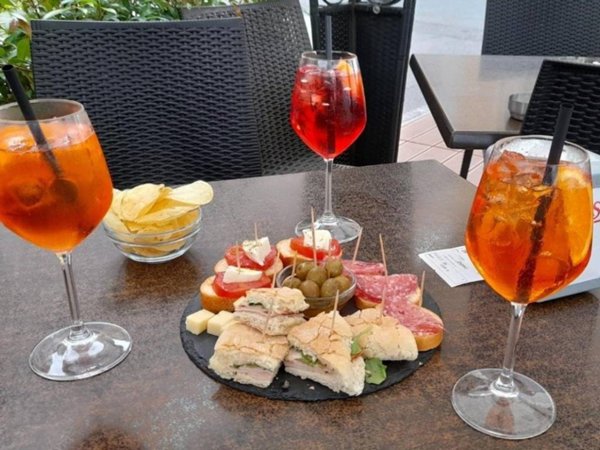 negozio in vendita a Scandicci