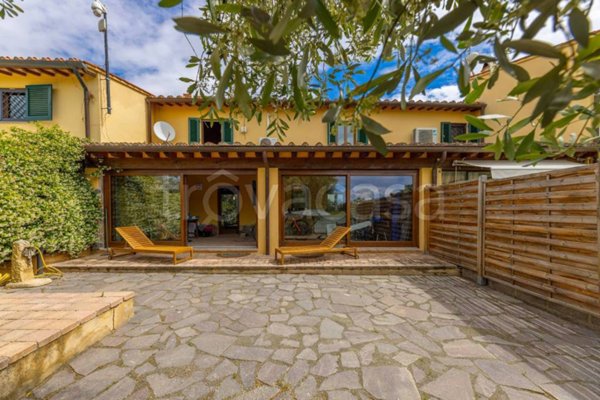 casa indipendente in vendita a Scandicci in zona Santa Maria a Marciola