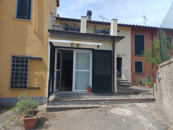 appartamento in vendita a Scandicci in zona San Vincenzo a Torri
