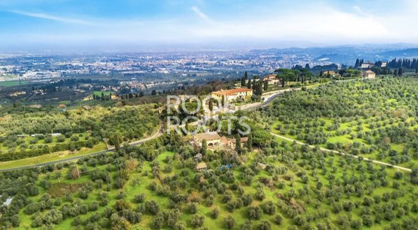casa indipendente in vendita a Scandicci in zona San Martino alla Palma