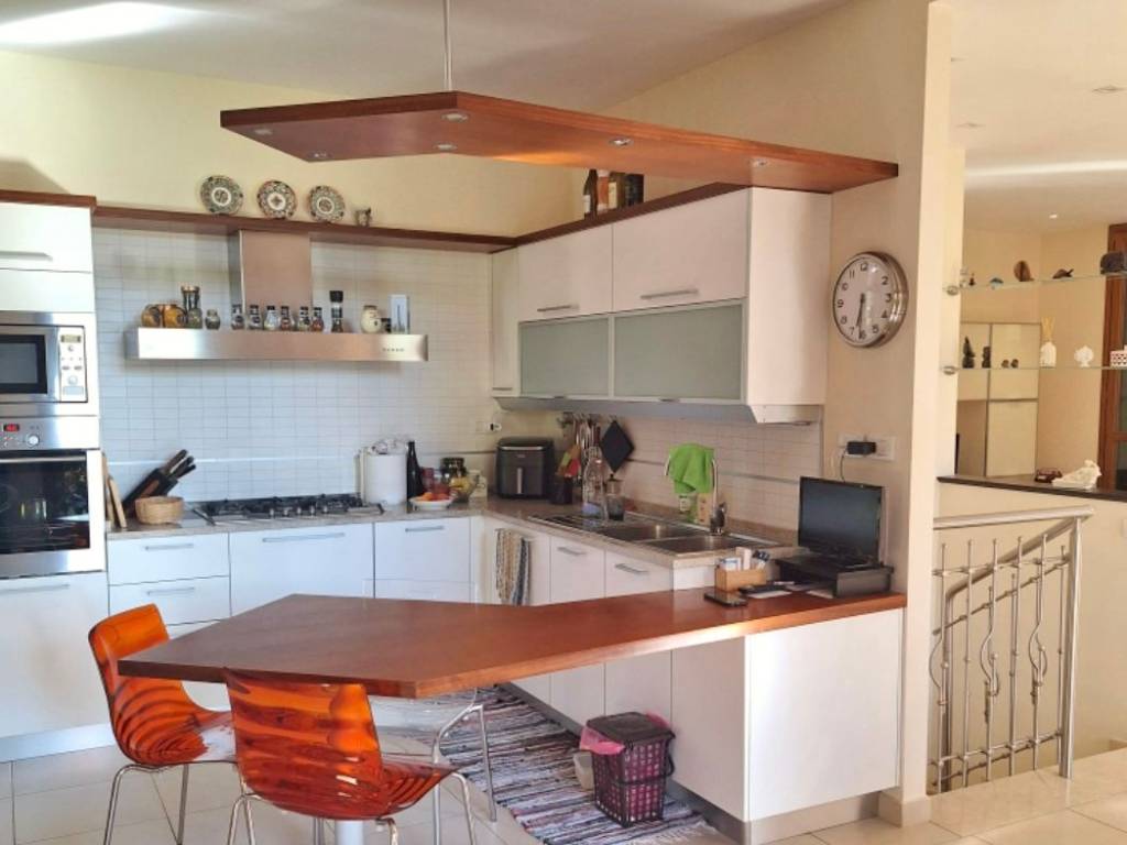appartamento in vendita a Scandicci in zona San Vincenzo a Torri