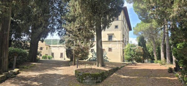 casa indipendente in vendita a Scandicci