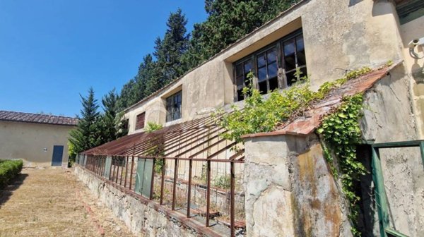 casa indipendente in vendita a Scandicci