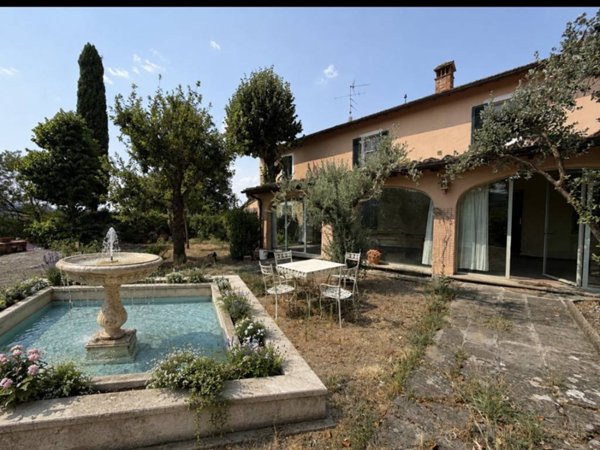 casa indipendente in vendita a Scandicci in zona Mosciano