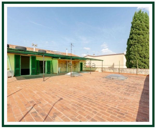 casa indipendente in vendita a Scandicci in zona Casellina