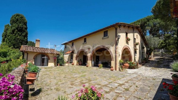 casa indipendente in vendita a Scandicci in zona Scandicci Alto