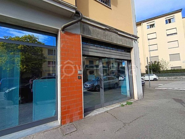 negozio in vendita a Scandicci in zona Casellina
