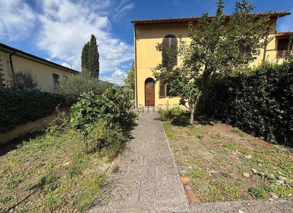 appartamento in vendita a Scandicci in zona Capannuccia