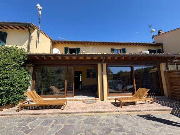 casa indipendente in vendita a Scandicci in zona Santa Maria a Marciola