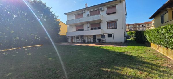appartamento in vendita a Scandicci in zona Scandicci Alto