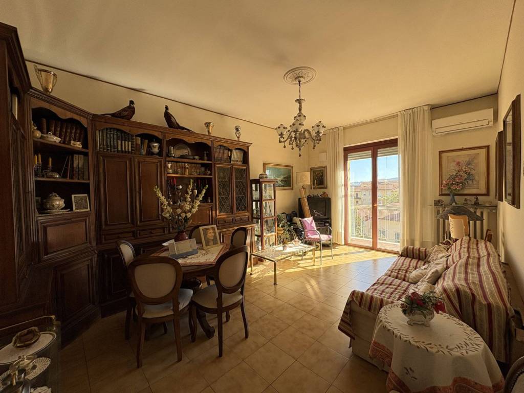 appartamento in vendita a Scandicci in zona Casellina