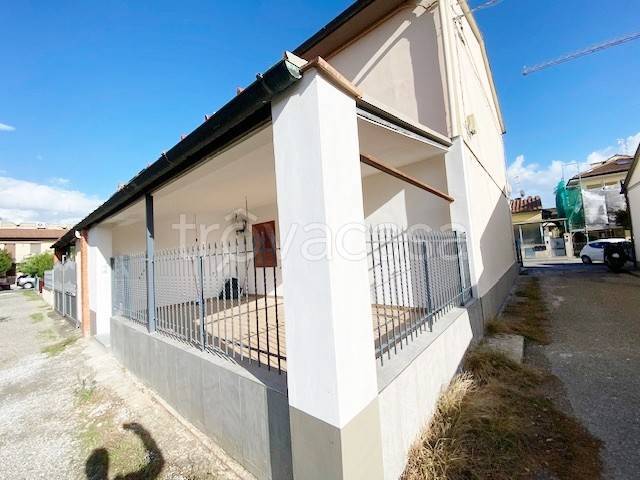 appartamento in vendita a Scandicci in zona Badia a Settimo