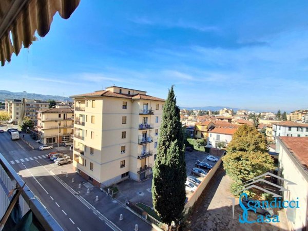 appartamento in vendita a Scandicci in zona Casellina