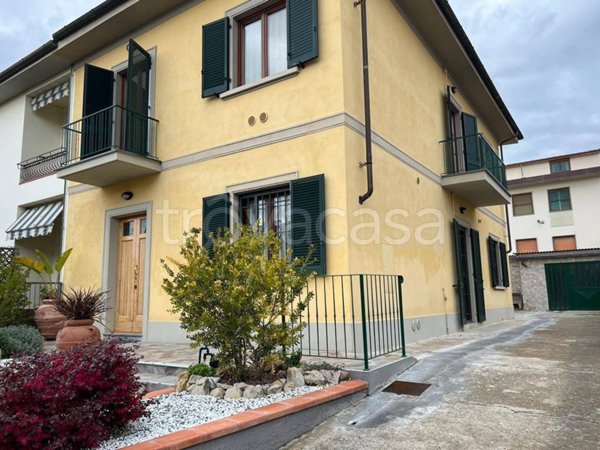 casa indipendente in vendita a Sesto Fiorentino in zona Colonnata