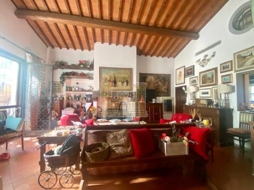 casa indipendente in vendita a Sesto Fiorentino in zona Cercina