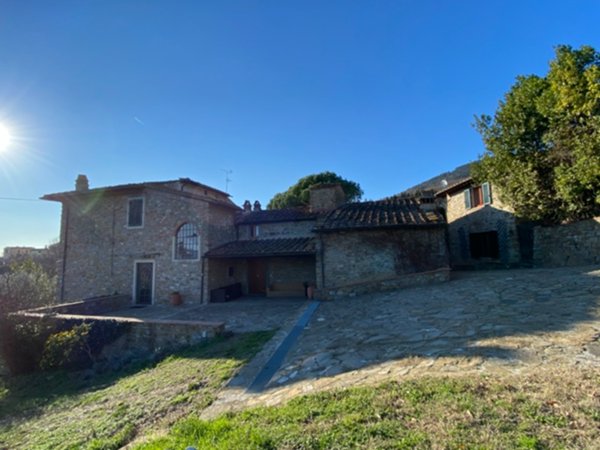 appartamento in vendita a Sesto Fiorentino in zona Cercina