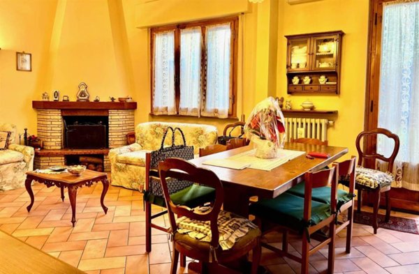 casa indipendente in vendita a Sesto Fiorentino
