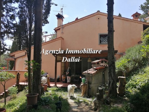 casa indipendente in vendita a Sesto Fiorentino